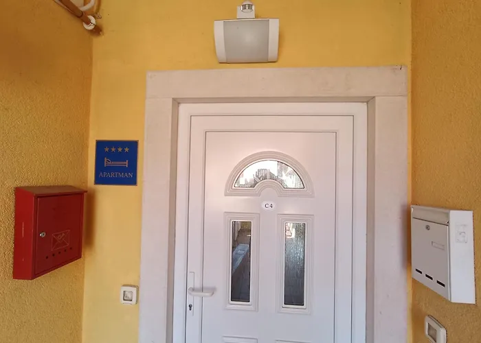 Apartment Plat Banjole